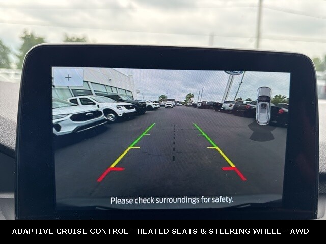 2022 Ford Escape SEL photo 4