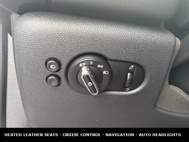 2015 MINI HARDTOP - Image 13