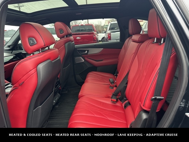 2025 ACURA MDX - Image 16