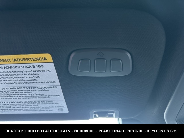 2024 FORD EXPLORER - Image 37