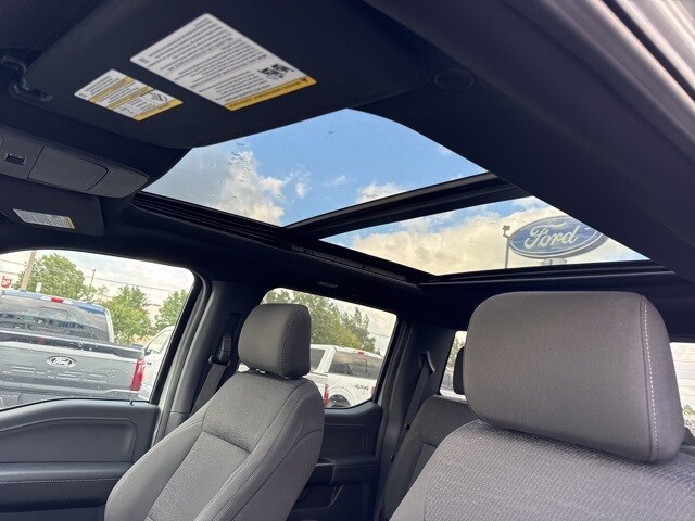 2023 Ford F-150 XLT photo 4