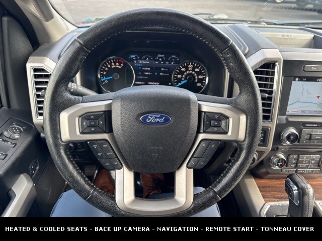 2016 Ford F-150 Lariat photo 2