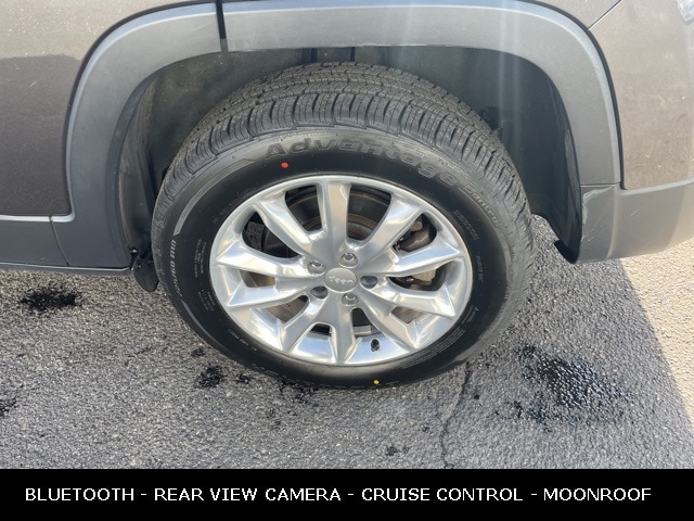 2017 JEEP CHEROKEE - Image 31