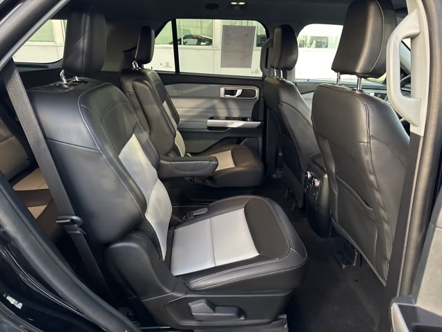 2023 FORD EXPLORER - Image 16