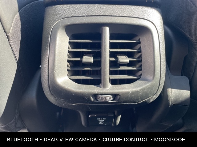 2017 JEEP CHEROKEE - Image 29