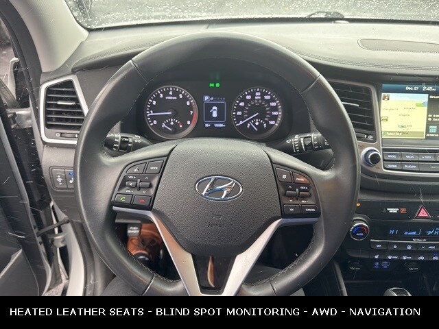 2017 Hyundai Tucson Limited photo 2