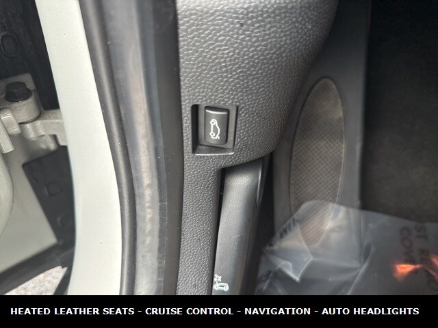 2015 MINI HARDTOP - Image 14