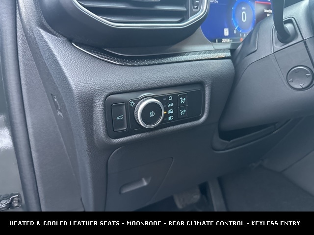 2024 FORD EXPLORER - Image 25