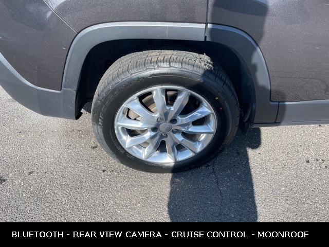 2017 JEEP CHEROKEE - Image 32