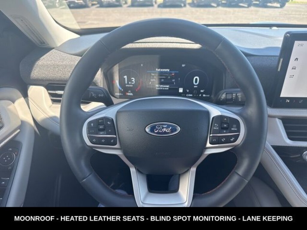 Used 2025 Ford Explorer Active SUV