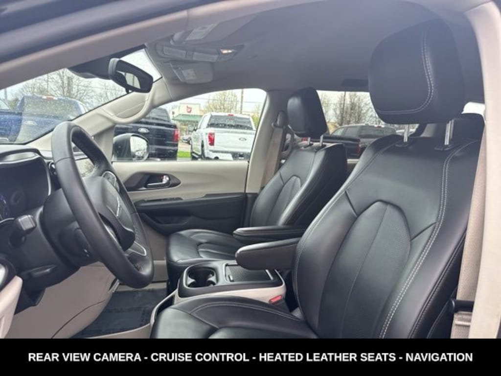 Used 2023 Chrysler Pacifica Touring L Van Passenger Van