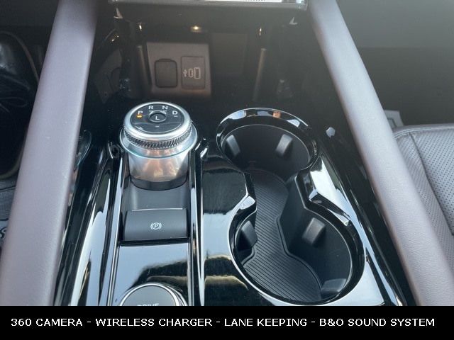 2025 FORD EXPLORER - Image 19