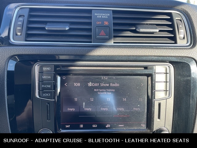 2017 VOLKSWAGEN JETTA - Image 4