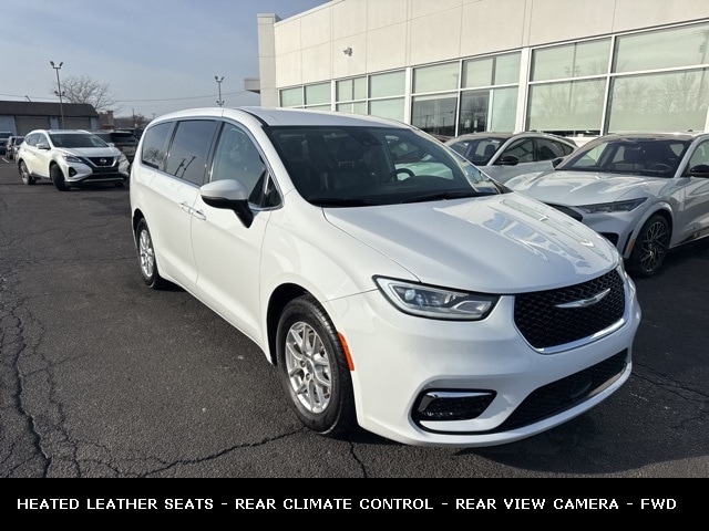 2023 CHRYSLER PACIFICA - Image 5