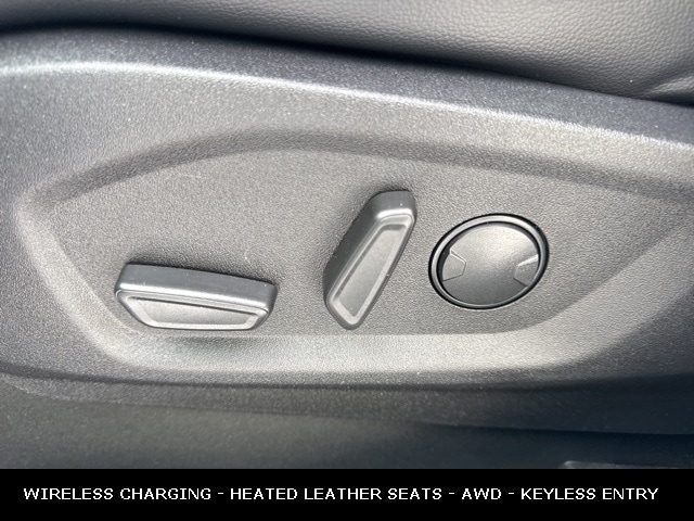 2022 FORD EDGE - Image 23