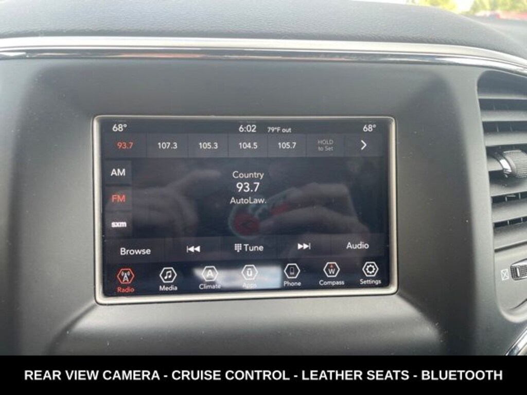 Used 2019 Jeep Grand Cherokee Laredo E SUV