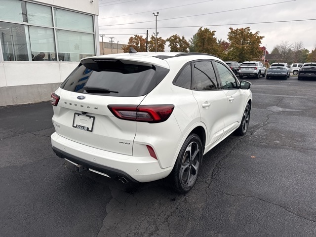 2023 FORD ESCAPE - Image 11