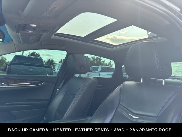 2013 Cadillac XTS Luxury photo 4