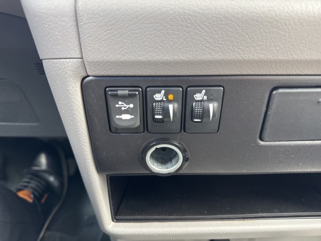 2016 TOYOTA SIENNA - Image 27