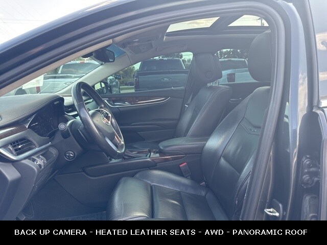 2013 Cadillac XTS Luxury photo 3
