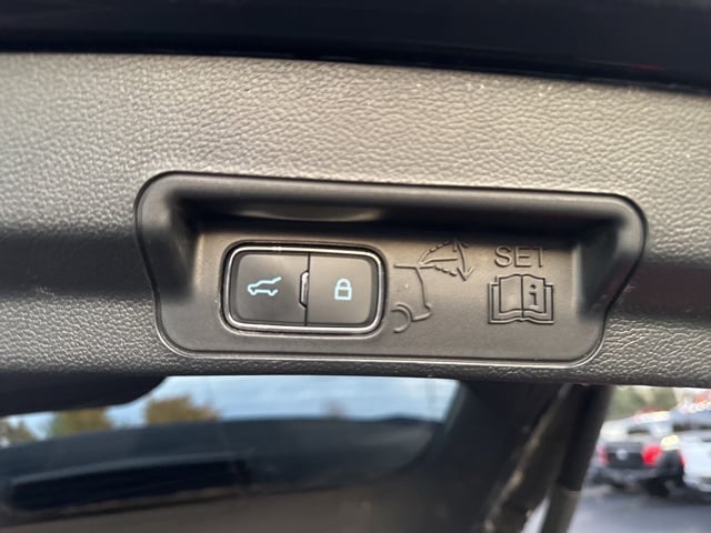 2023 FORD EXPLORER - Image 14