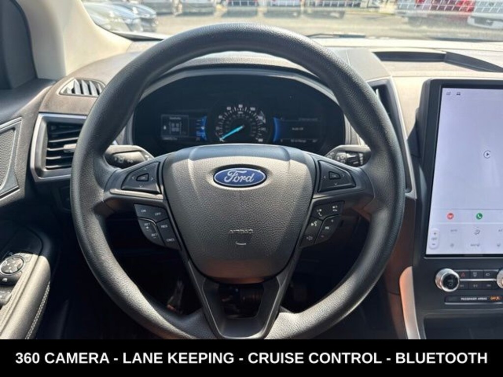 Used 2024 Ford Edge SE SUV