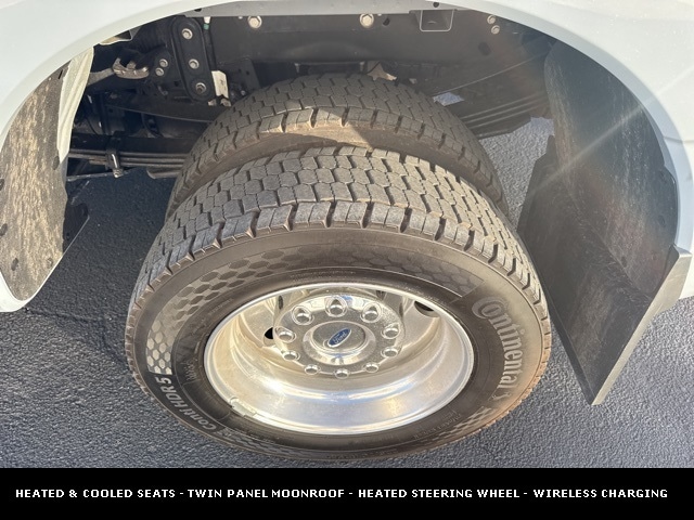 2025 FORD F-450 - Image 44