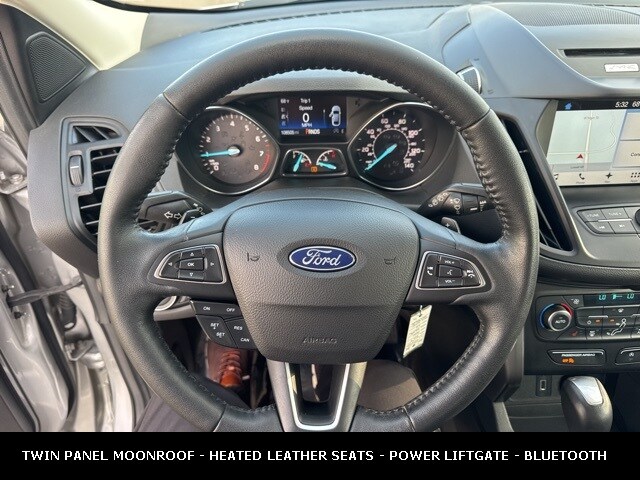 2017 Ford Escape SE photo 2