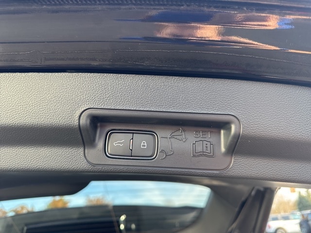 2023 FORD EXPLORER - Image 15