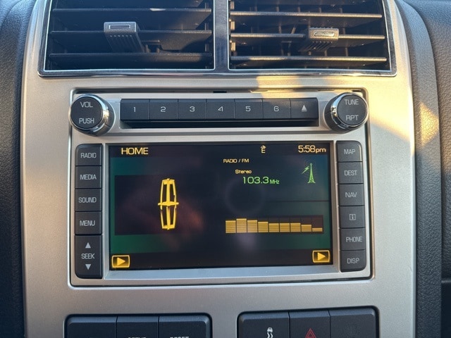 2010 LINCOLN MKX - Image 24