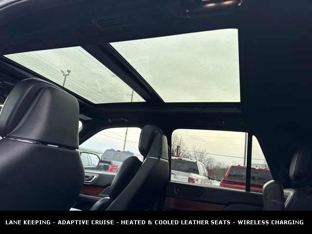 2023 LINCOLN NAVIGATOR - Image 24