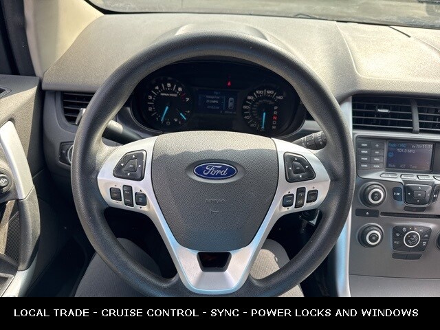 2012 Ford Edge SE photo 2