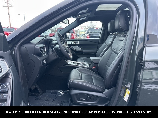 2024 FORD EXPLORER - Image 2