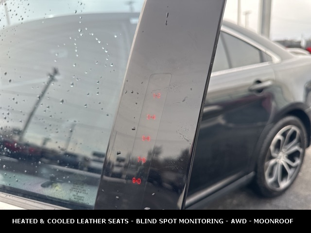 2017 FORD TAURUS - Image 15