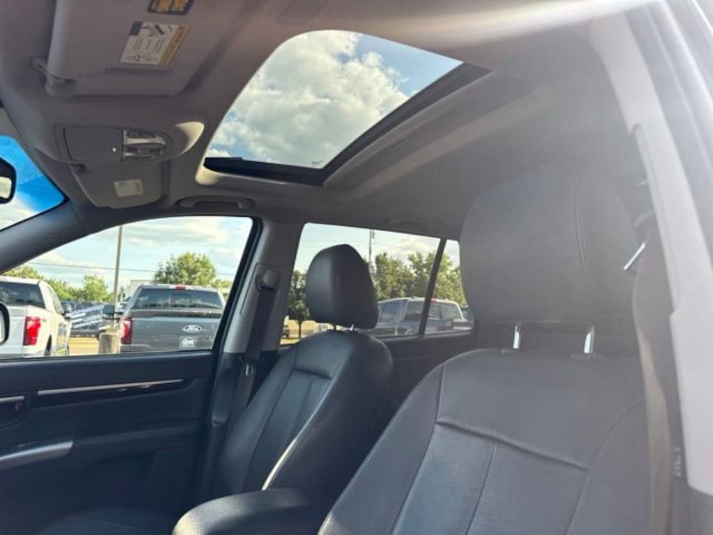 Used 2011 Hyundai Santa Fe Limited SUV