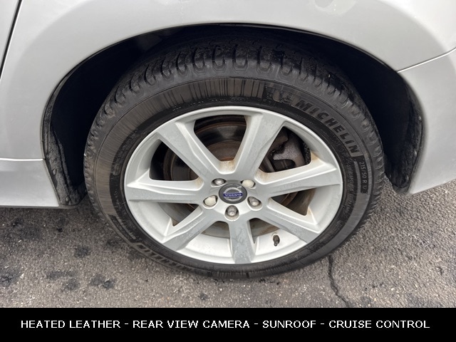 2016 VOLVO V60 - Image 31