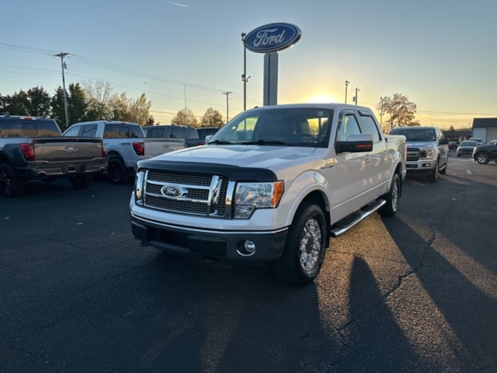 Used 2010 Ford F-150 Lariat Truck SuperCrew Cab