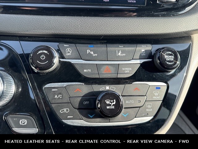 2023 CHRYSLER PACIFICA - Image 24