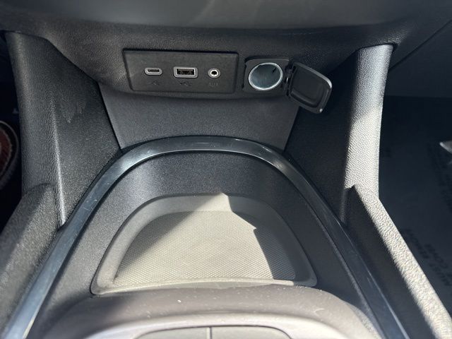 2024 CHEVROLET MALIBU - Image 22