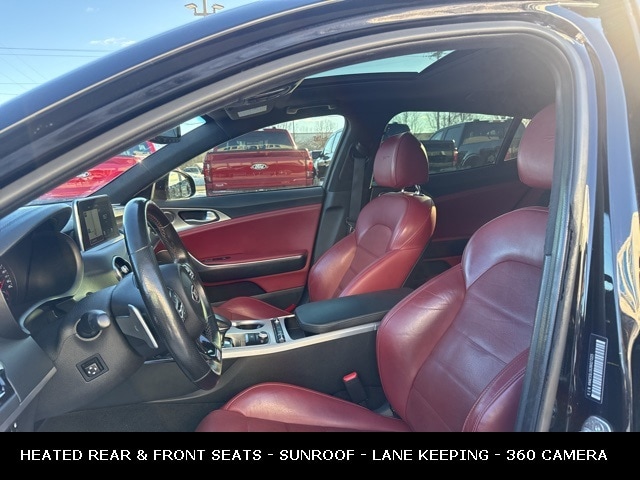 2018 KIA STINGER - Image 2