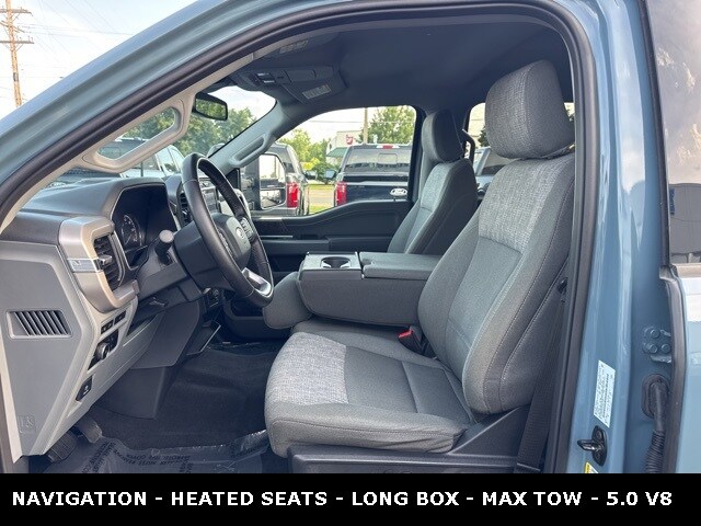 2023 Ford F-150 XLT photo 3