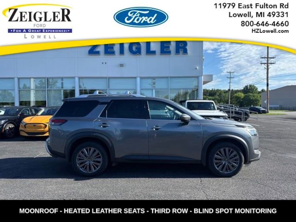 Used 2023 Nissan Pathfinder SL SUV