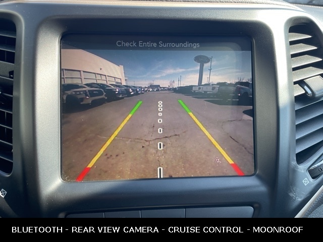 2017 JEEP CHEROKEE - Image 19