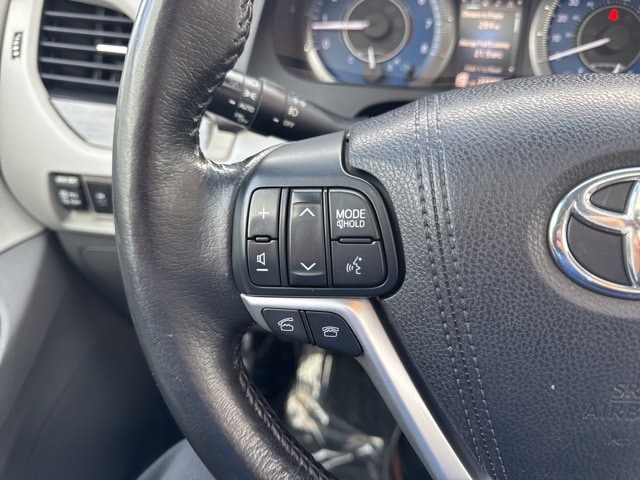 2016 TOYOTA SIENNA - Image 30