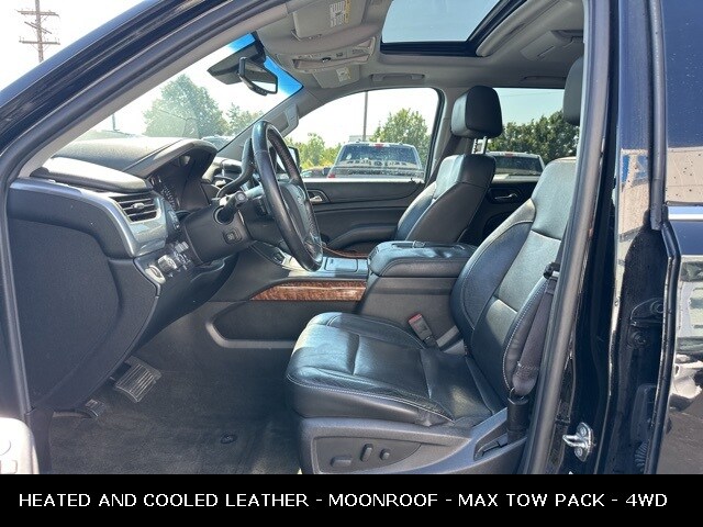 2015 Chevrolet Suburban 1500 LTZ photo 2