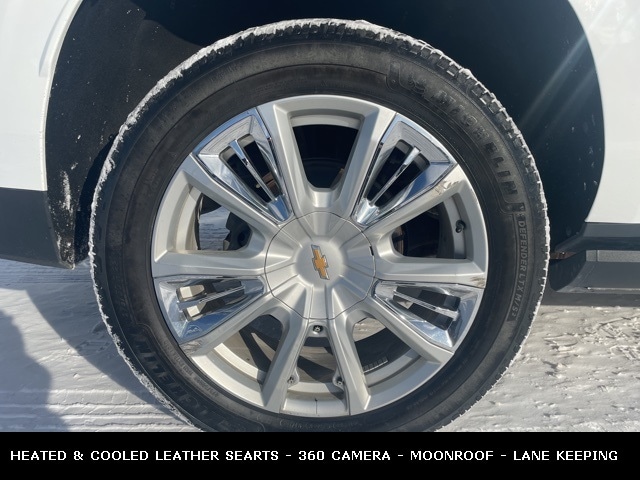 2021 CHEVROLET SUBURBAN - Image 32