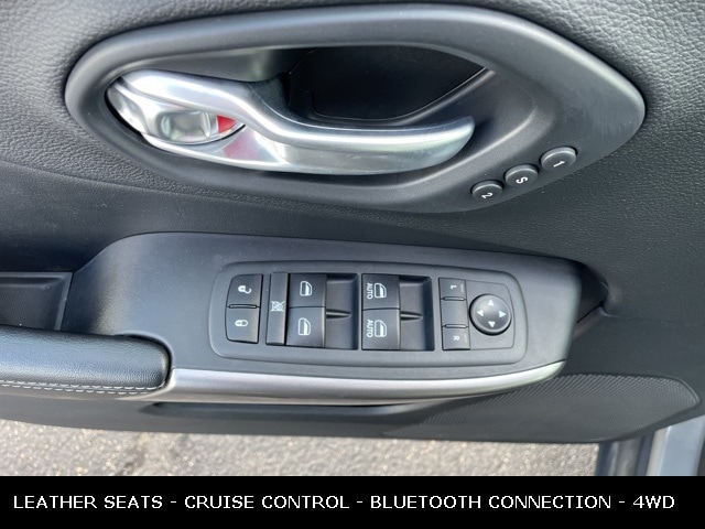 2020 JEEP CHEROKEE - Image 16