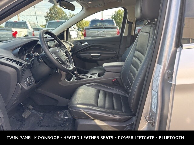 2017 Ford Escape SE photo 3
