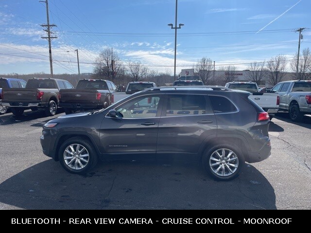 2017 JEEP CHEROKEE - Image 8