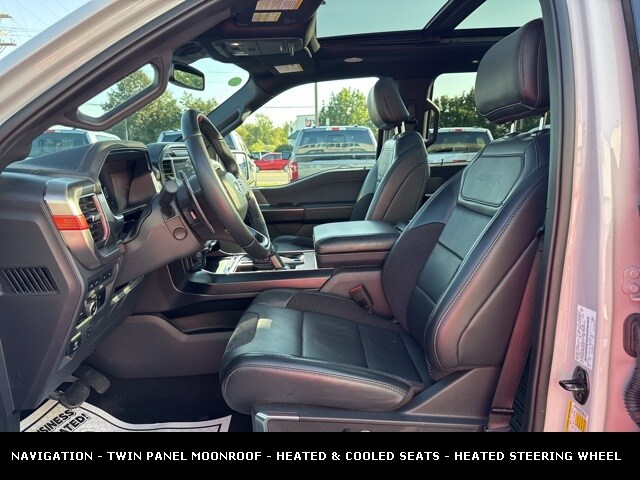 2023 Ford F-150 Raptor photo 3